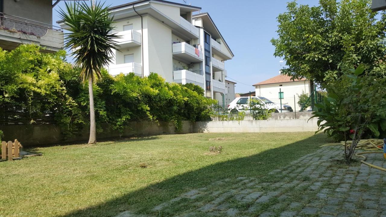 Casa Vacanze Darena Tortoreto Εξωτερικό φωτογραφία